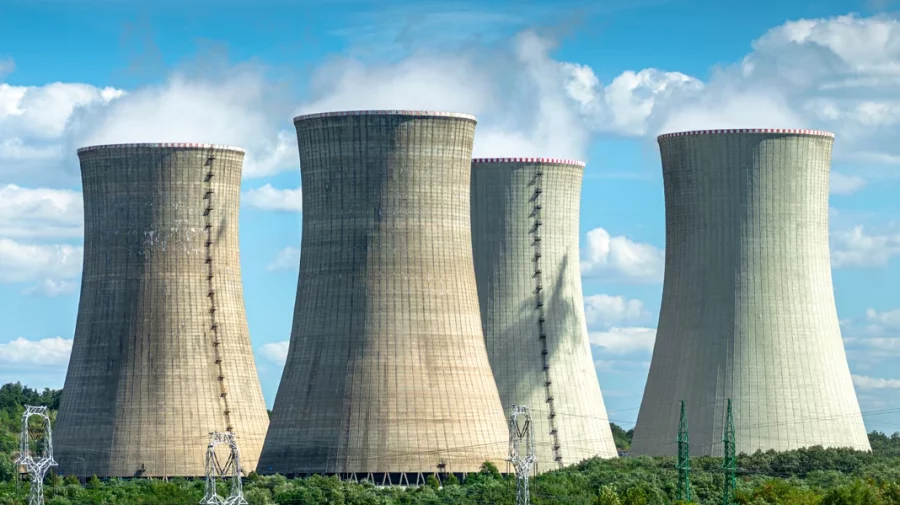 China a pus în funcțiune prima centrală nucleară de generația a patra din lume