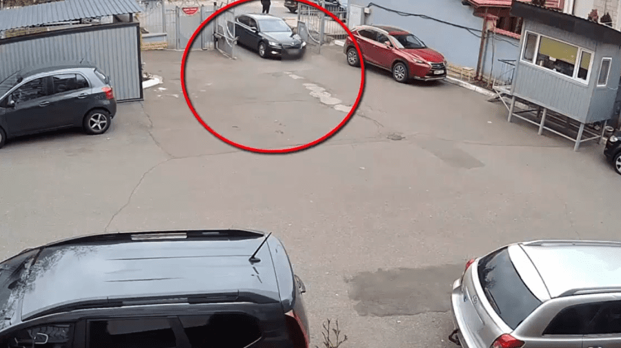 VIDEO Șoferul unui BMW s-a trezit fără roțile mașinii care costau 80 mii lei. Poliția vine cu detalii