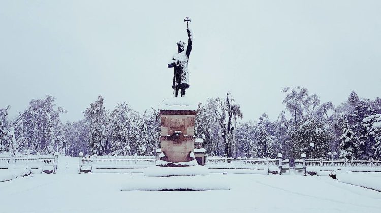 Ce temperaturi anunță meteorologii pentru astăzi?