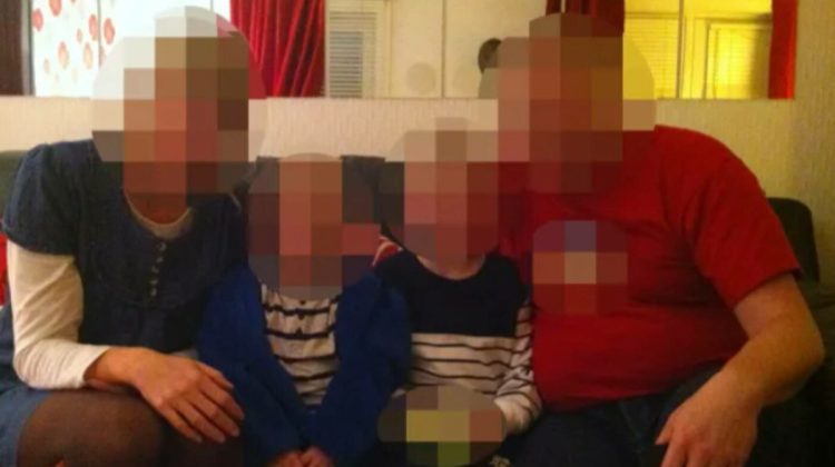 Au adoptat doi frați, apoi pe unul l-au trimis la asistenți maternali. Coșmarul trăit de un cuplu: „Mă filma goală”