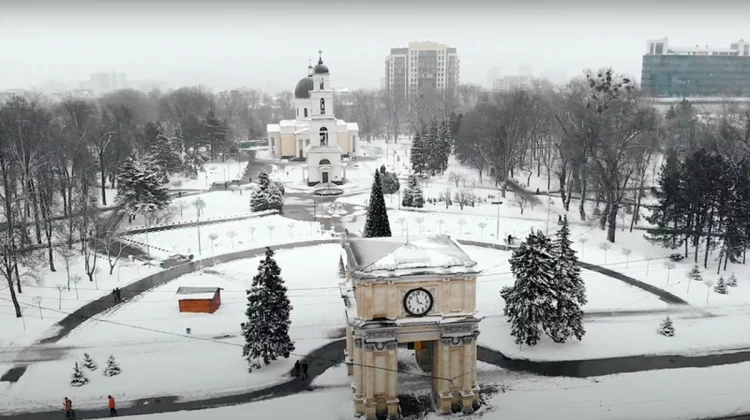 Cer parțial înnorat și temperaturi apropiate de pragul înghețului