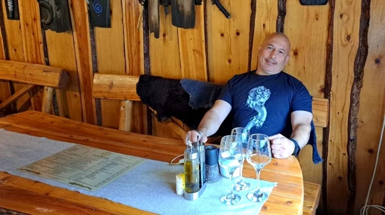 Patronul de la „Ferma Dacilor” din România a fost reținut pentru 24 de ore
