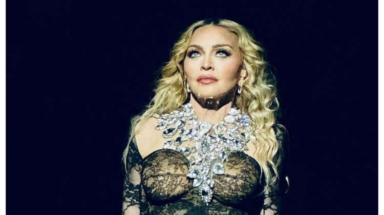 Madonna chemată în instanță! Spectacolul a început cu întârziere și a adus inconveniențe fanilor