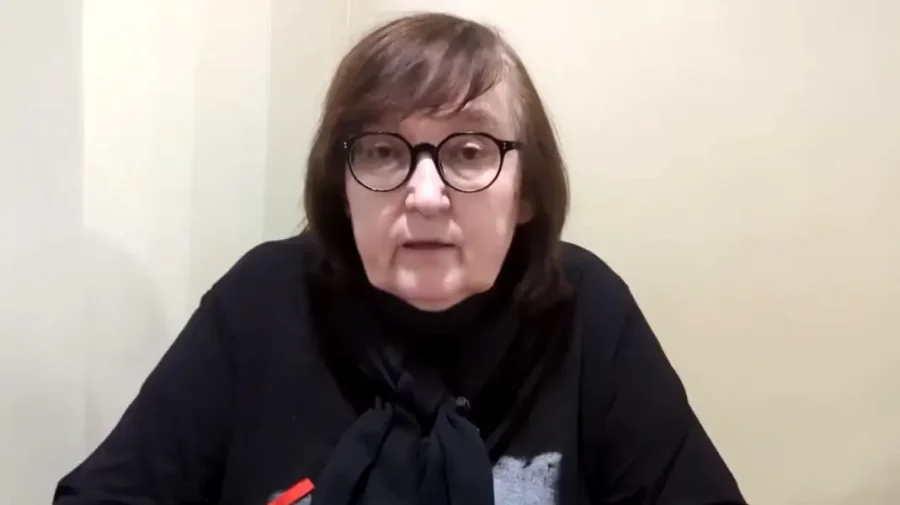 VIDEO Mama lui Navalnîi a văzut trupul fiului său, dar este șantajată pentru a fi de acord cu înmormântarea secretă