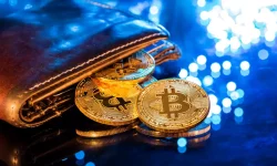 Bitcoin a ajuns la cel mai înalt nivel de la apogeul său de la finele anului 2021