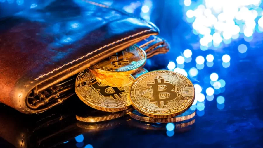 Bitcoin a ajuns la cel mai înalt nivel de la apogeul său de la finele anului 2021