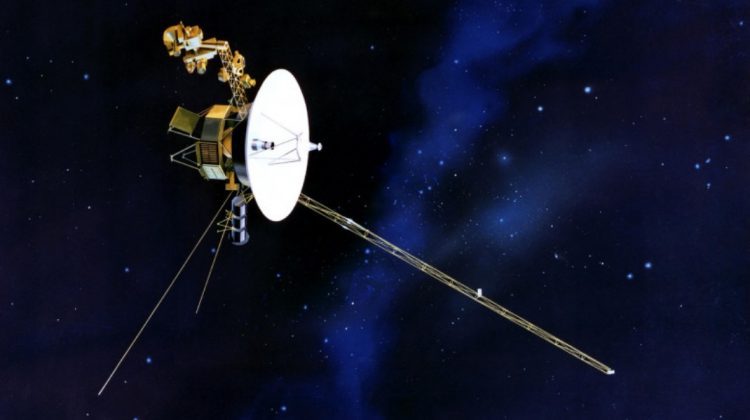 NASA nu a mai primit date de la Voyager 1 de trei luni. E cea mai îndepărtată sondă interstelară produsă de om