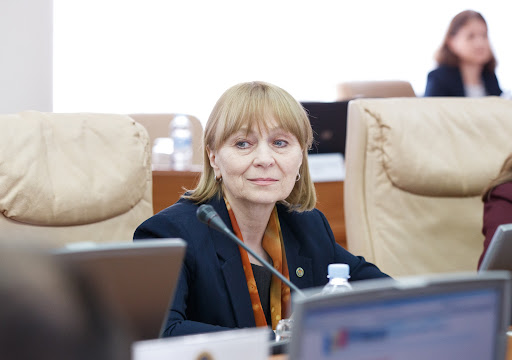 Scandalul angajărilor din instituțiile publice. Fosta ministră a Sănătății rupe tăcerea despre tinerii consilieri