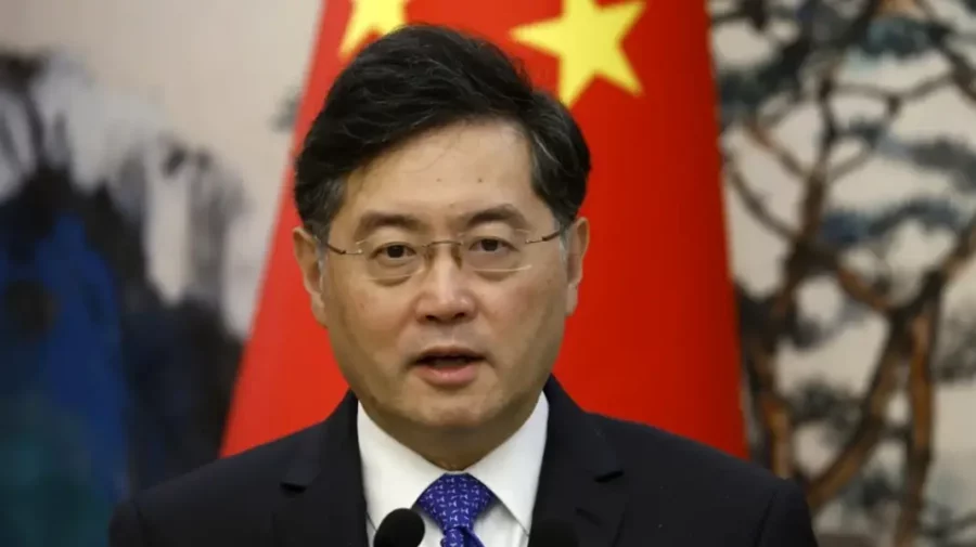 Fostul ministru chinez de Externe a „demisionat“ din postul de deputat. Nu a mai apărut în public de mai multe luni
