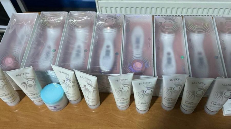 Contrabandă de peste 40 mii lei. Moldovean, prins la Leușeni cu utilaje cosmetologice