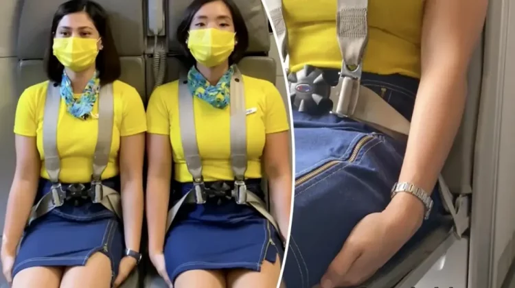 VIDEO Secretele însoțitorilor de bord: De ce stau pe mâini în timpul decolării și aterizării