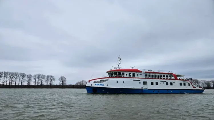 FOTO Cea mai mare navă de cercetare din UE a făcut prima călătorie pe Dunăre. Care este scopul cercetărilor