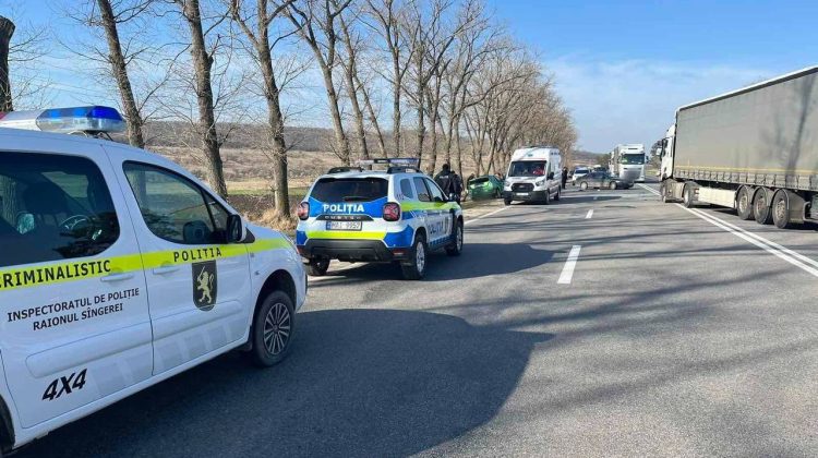 FOTO Accident grav la intrarea în orașul Sîngerei. Un șofer și-a pierdut viața pe loc