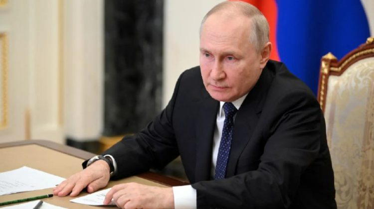 Putin le cere rușilor să facă mai mulți copii. „De la trei în sus, ar fi ideal”