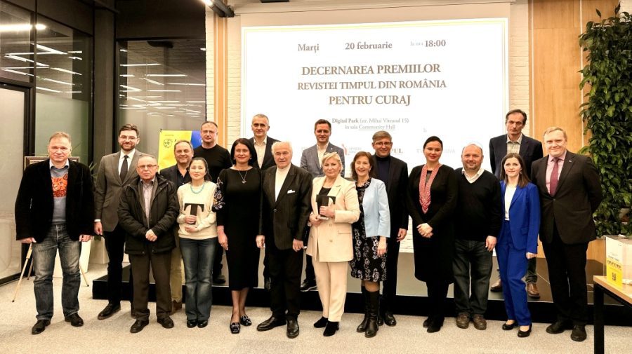 VIDEO Decernarea premiilor Revistei TIMPUL din România, ediția din Republica Moldova