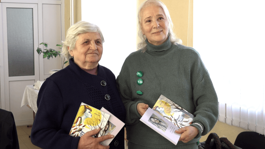 VIDEO O dramă a determinat-o să scrie versuri. Galina Grosei a revenit acasă pentru a-și prezenta cărțile