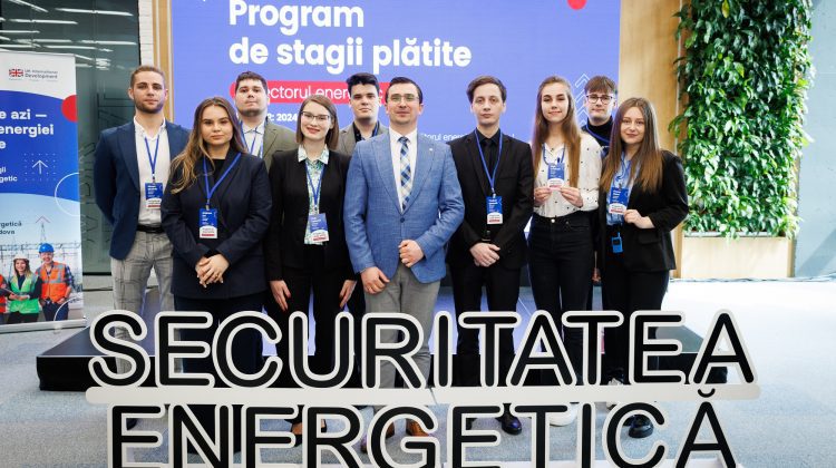 FOTO 30 de tineri absolvenți în domeniile inginerie vor beneficia de stagii plătite