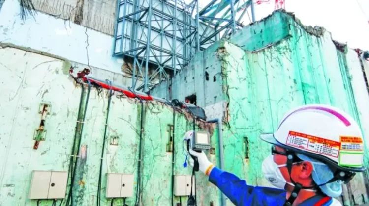 VIDEO Interiorul unui reactor nuclear avariat de la Fukushima este studiat cu drone de mici dimensiuni