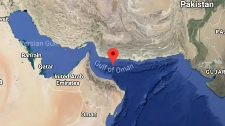 Iran, Rusia şi China au început un program de manevre navele comune în Golful Oman