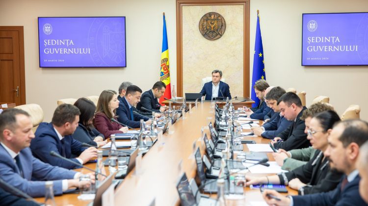 SONDAJ Notele cetățenilor Republicii Moldova pentru Guvernul Recean. Cum văd oamenii activitatea miniștrilor