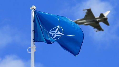 NATO studiază posibilitatea de a doborî rachetele ruseşti care se apropie prea mult de frontierele sale