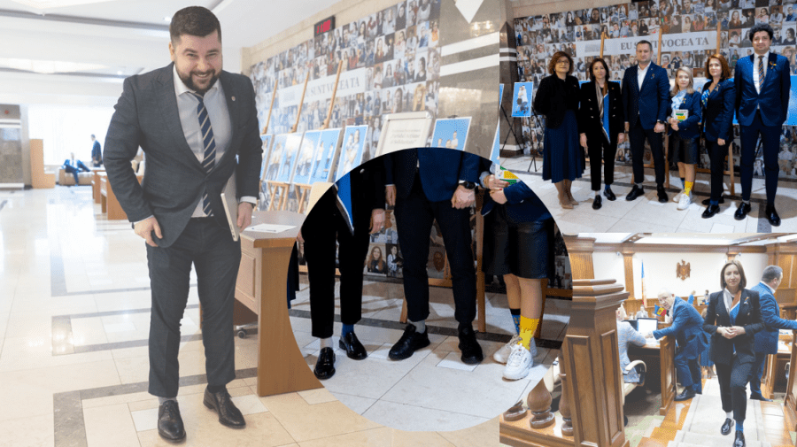 FOTO, VIDEO Deputații poartă ciorapi diferiți și panglici galbene. Expoziția inaugurată în holul Legislativului