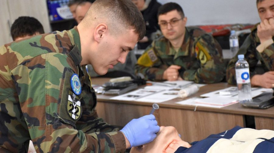FOTO Instruire americană pentru efectivul medical din Armata Națională