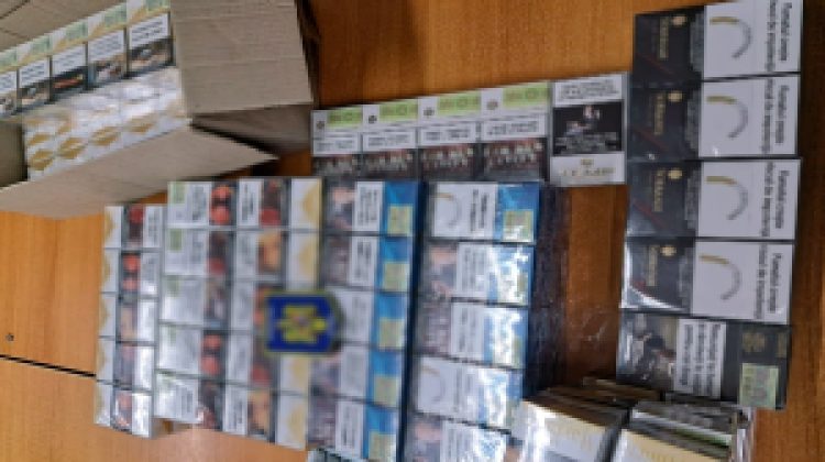 Un moldovean pasionat de țigări, depistat la vama română cu zeci de pachete. Ce s-a întâmplat mai departe