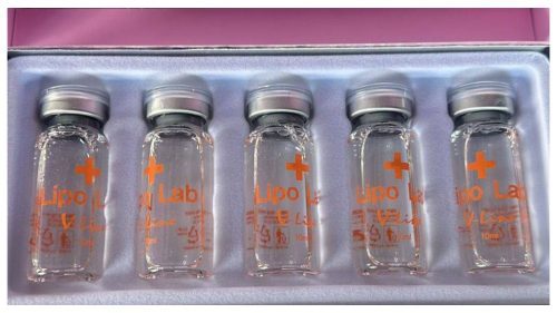 FOTO Fillere cu acid hialuronic și lipolitice injectabile nedeclarate, găsite într-un microbuz. De unde venea?