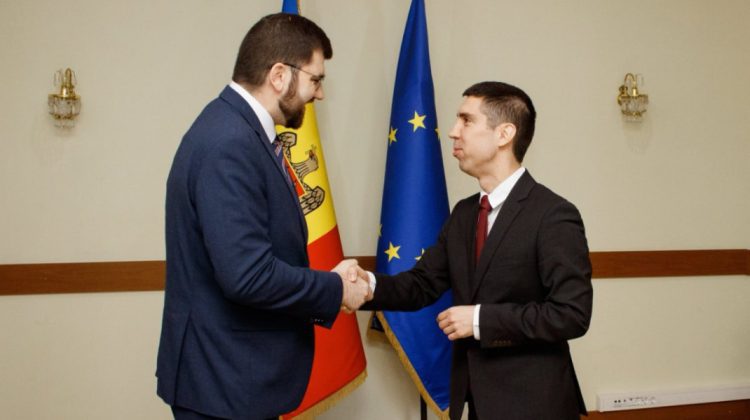 Mihai Popșoi s-a întâlnit cu Stefan Tomašević. Au discutat despre stadiului actual al relațiilor bilaterale