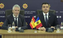 VIDEO Ministrul spaniol de Interne, la Chișinău. A semnat cu Efros acordul privind conversiunea permiselor