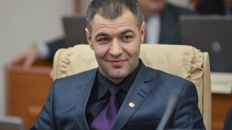 Octavian Țîcu: Guvernarea că „se joacă de-a justiția” în timp ce securitatea statului este pusă în pericol