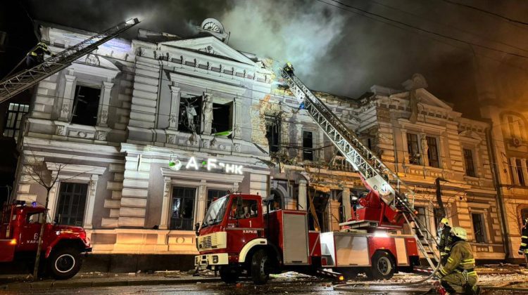 Cinci morţi în urma unor atacuri ruseşti asupra Harkovului