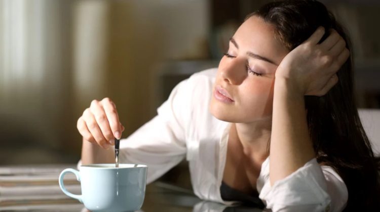 Consumul de cafea înainte de un pui de somn ar putea fi secretul pentru a te trezi odihnit
