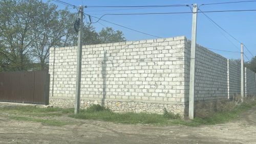 Casa ororilor din Telenești: Între pereții în care era chinuită Ana-Maria anterior fusese violată o fetiță de 10 ani