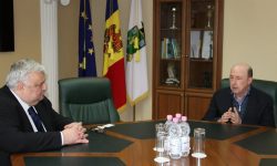 Igor Șarov, rectorul USM, a avut o întrevedere cu directorul Institutului Cervantes din București