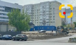 FOTO Piața Tiraspol a fost lichidată, iar proprietarul terenului s-a apucat de lucrări. Ce urmează să apară acolo?