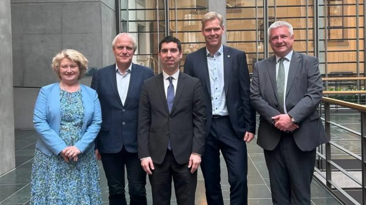 FOTO Vicepremierul Mihai Popșoi s-a întâlnit la Berlin cu reprezentanții Bundestagului și înalți oficiali germani