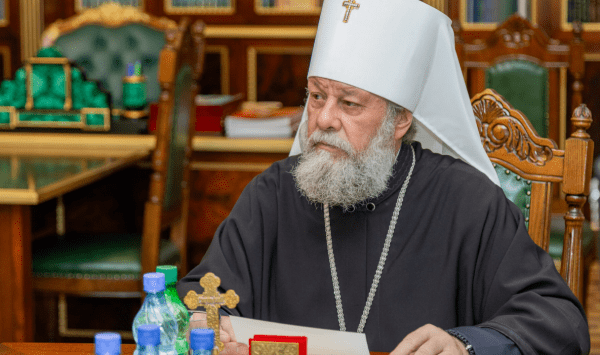 Mitropolitul Vladimir dorește moldovenilor sărbători binecuvântate: Prilej de bucurie și veselie duhovnicească