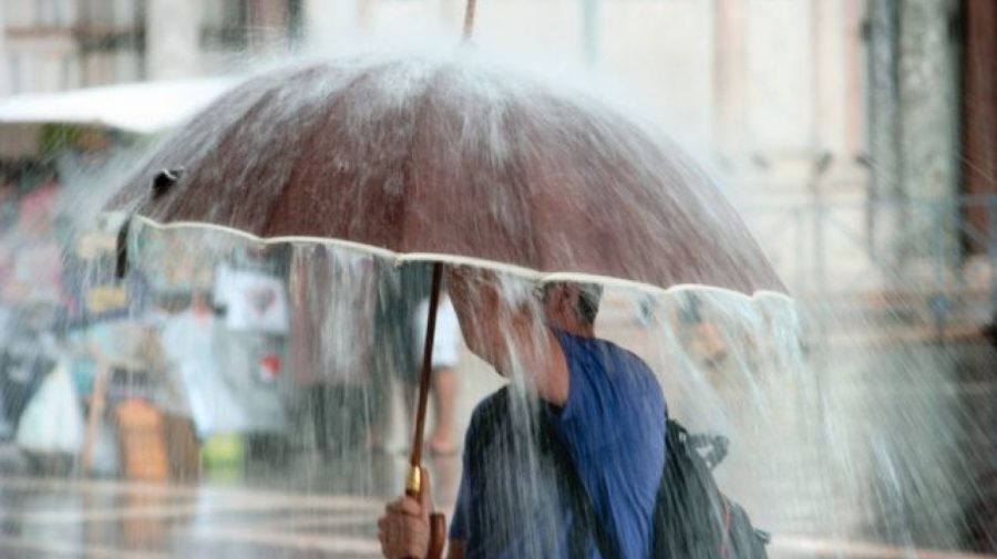 Cod Galben de schimbare bruscă a vremii: Se prevăd ploi puternice