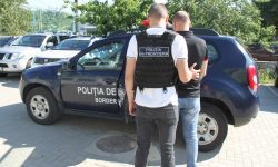 Moldovean bănuit în organizarea migrației ilegale, reținut în flagrant. A fost plasat în arest