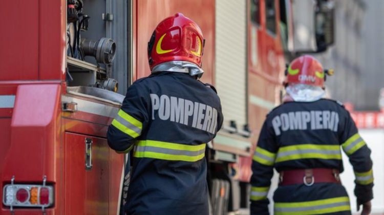 Incendiu într-un local din Chișinău. O persoană a fost transportată la spital cu arsuri