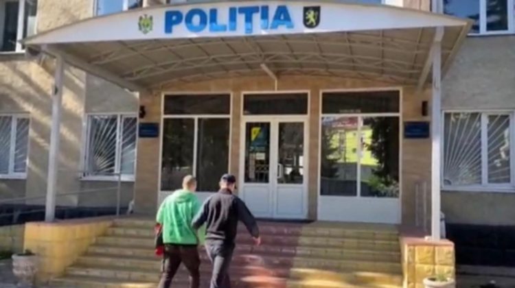 VIDEO Un moldovean și un ucrainean, anunțați în căutare, reținuți de oamenii legii. Ce infracțiune au comis