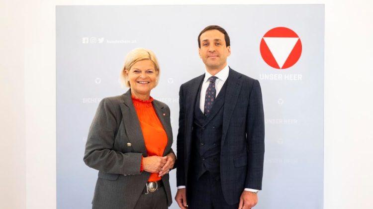 Dmitri Torner a convenit cu Ministrul Apărării al Austriei în privința sprijinului sporturilor de iarnă în Moldova