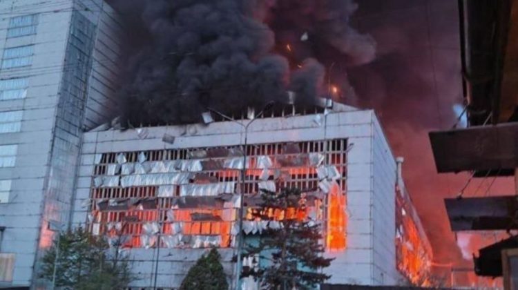 VIDEO Rusia lovește rețeaua energetică a Ucrainei pentru a slăbi capacitatea industrială de apărare a țării vecine