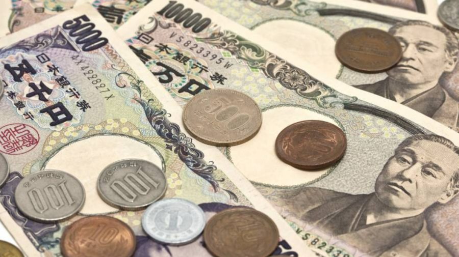 BANI.MD Moneda japoneză s-a depreciat la cel mai slab nivel din ultimii 34 de ani