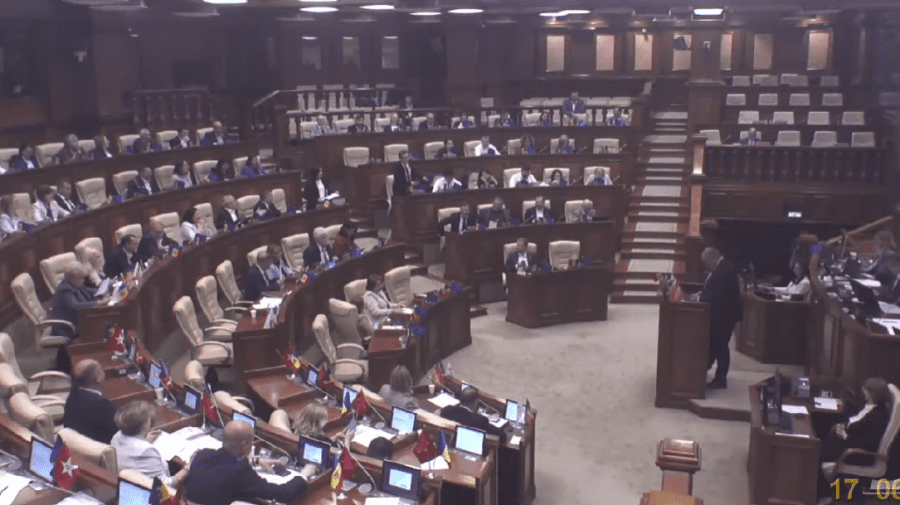 VIDEO Supărat că Pobeda nu are loc în Parlament, Bolea amenință? „Nu umblați la butoane. Poate avea consecințe”