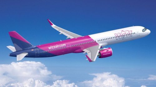 Clienții Wizz Air, păcăliți pentru a scoate mai mulți bani din buzunar. Compania este cercetată de Comisia Europeană