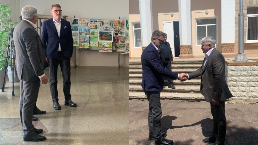 VIDEO Moldova, în febra europarlamentarelor. Ambasadorul român a vizitat o secție de votare din Florești