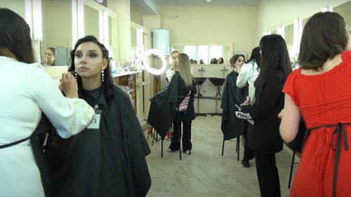 VIDEO Concurs național de frumusețe, organizat la Bălți. Fetele s-au întrecut la patru etape